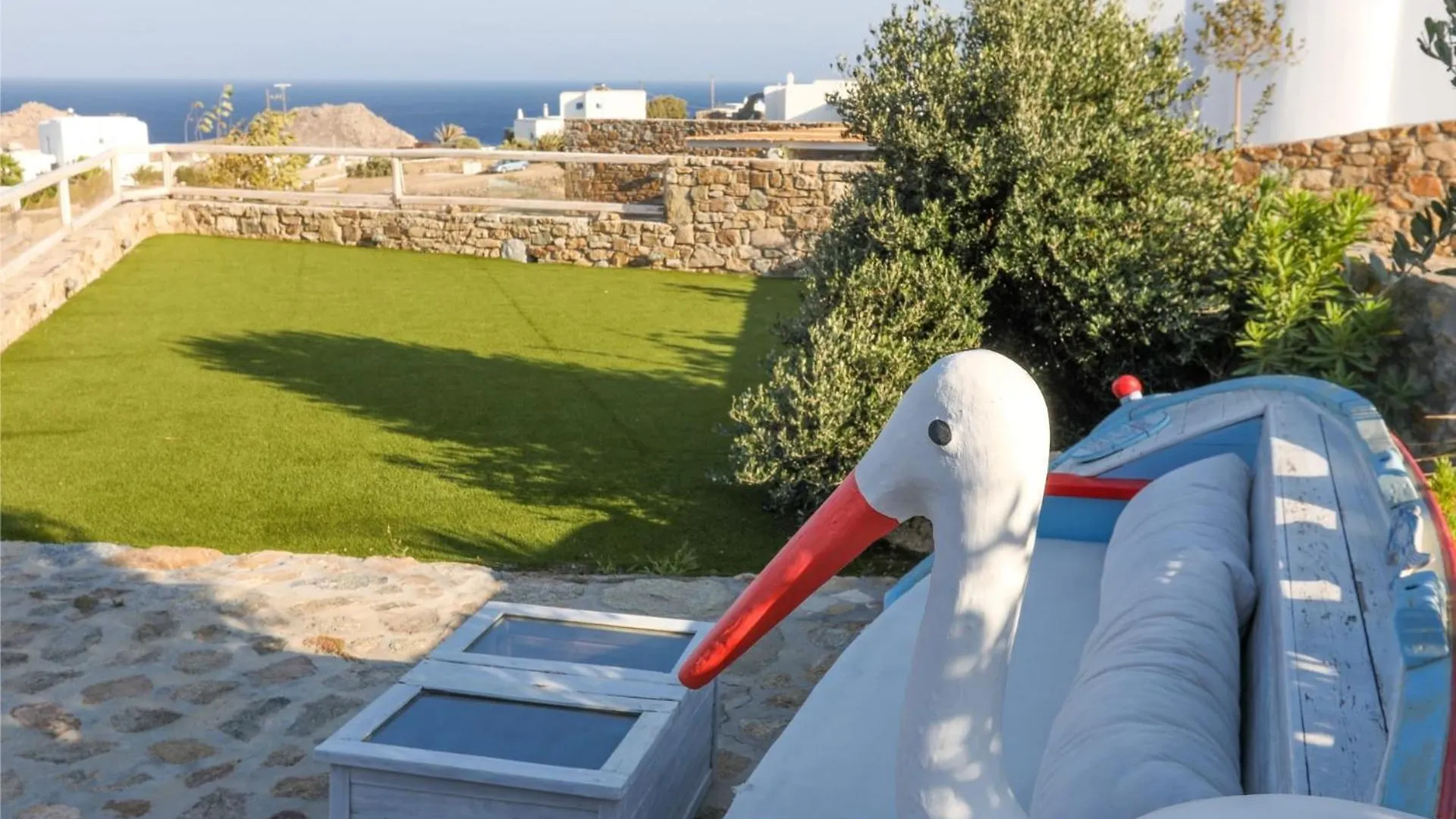 Magnificent Mykonos Apartment Apartment Nexus 2 Bedrooms Private Terrace With Jacuzzi Outdoor Dining Area Bbq Kalafatis 0*,  Grèce